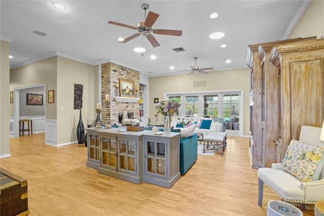 214 THISTLEWOOD CIRCLE, Longwood, FL 32779