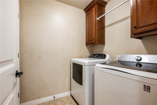 1110 Chattie Drive, Centerton, AR 72719