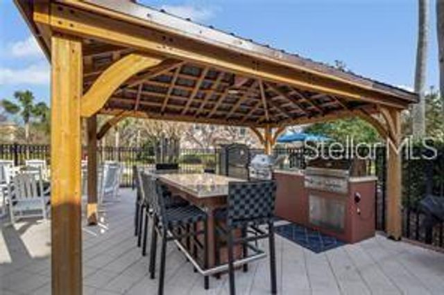 1357 VENEZIA COURT 302, Davenport, FL 33896