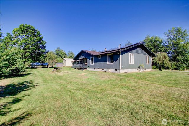 3046 Old Highway 99 North Road, Burlington, WA 98233