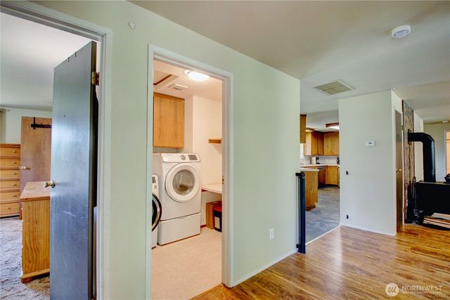 3046 Old Highway 99 North Road, Burlington, WA 98233