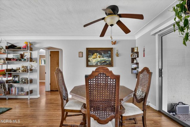 3417 Blairmont Avenue, Toledo, OH 43614