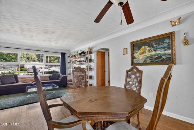3417 Blairmont Avenue, Toledo, OH 43614