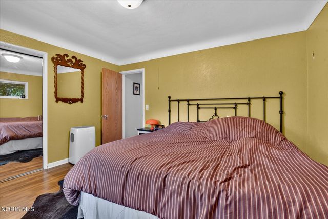 3417 Blairmont Avenue, Toledo, OH 43614