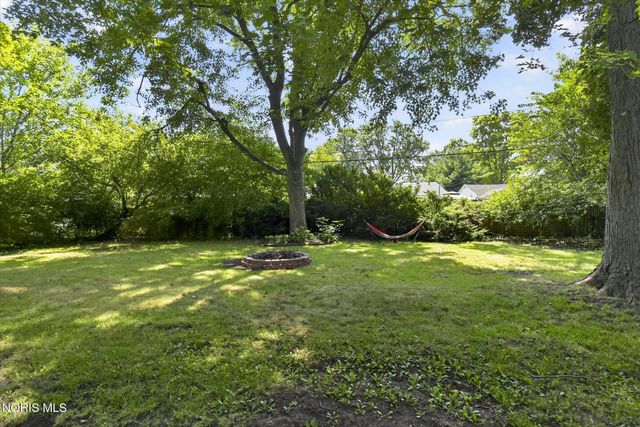 3417 Blairmont Avenue, Toledo, OH 43614