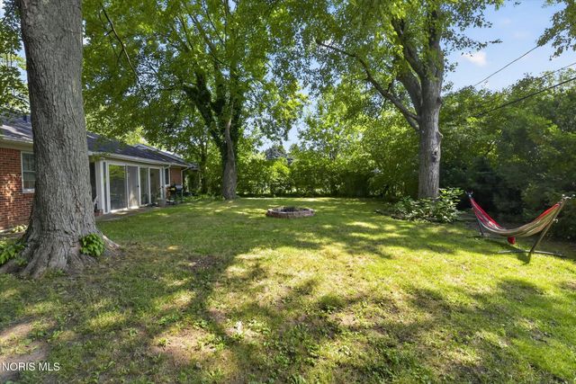 3417 Blairmont Avenue, Toledo, OH 43614