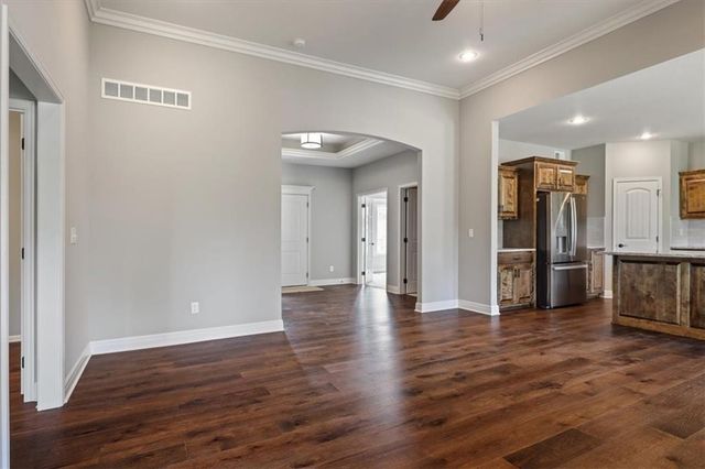 10308 N Corrington Avenue, Kansas City, MO 64156