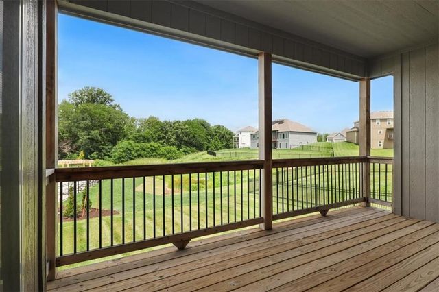 10308 N Corrington Avenue, Kansas City, MO 64156