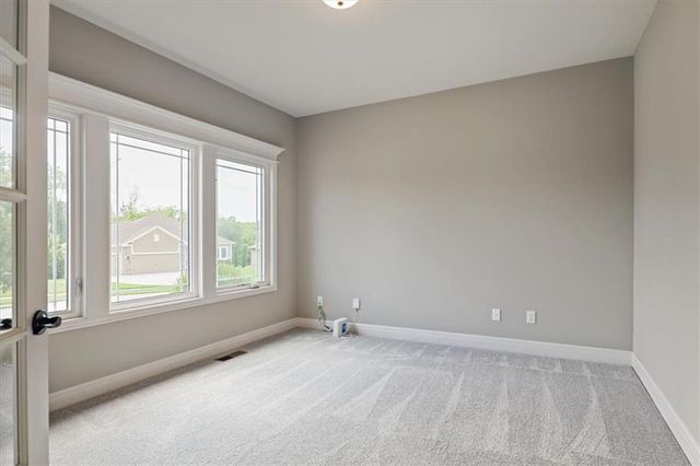 10308 N Corrington Avenue, Kansas City, MO 64156