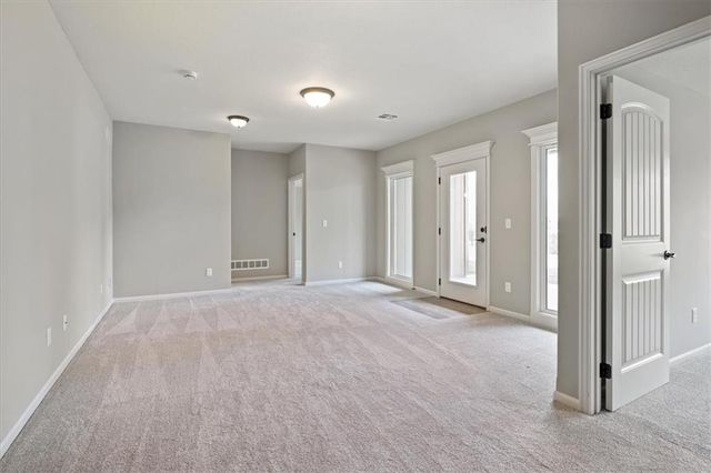 10308 N Corrington Avenue, Kansas City, MO 64156