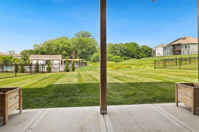 10308 N Corrington Avenue, Kansas City, MO 64156