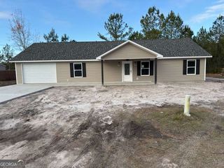 53 Hawks Place, Waynesville, GA 31566