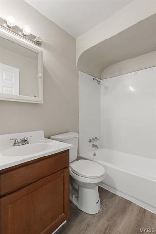 9750 Lorna Lane, Riverview, MO 63136