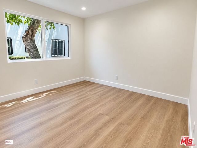 1400 N Orange Drive, Los Angeles, CA 90028