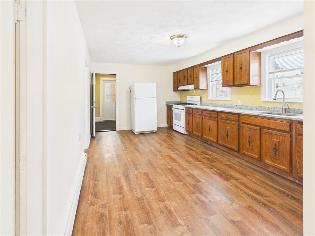 47 Tremont 2, Norwood, MA 02026