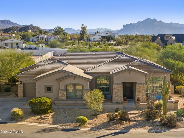 2427 N ATWOOD --, Mesa, AZ 85207