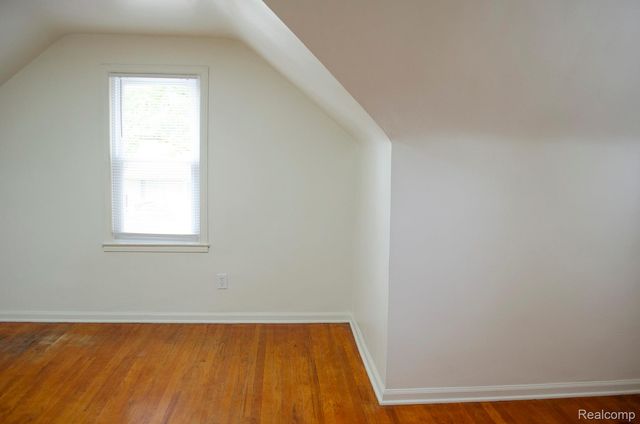 15960 Martin Road, Roseville, MI 48066