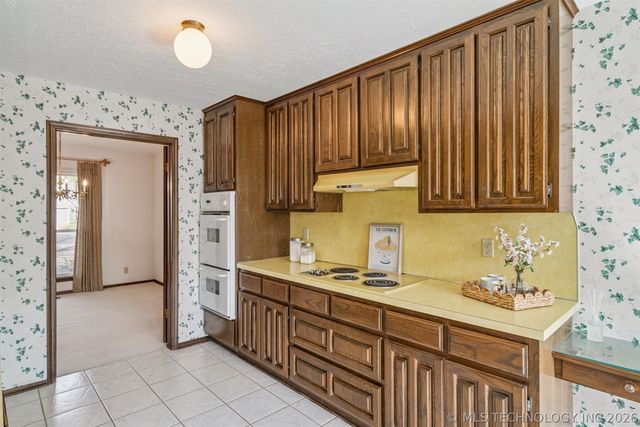 9409 S 69th East Avenue, Tulsa, OK 74133