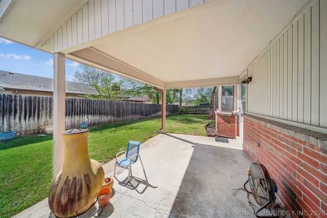 9409 S 69th East Avenue, Tulsa, OK 74133