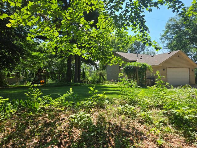 440 Grove Road, Wyoming, MN 55092