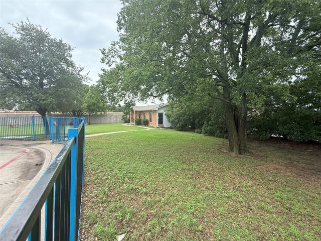716 E Main Street, Allen, TX 75002