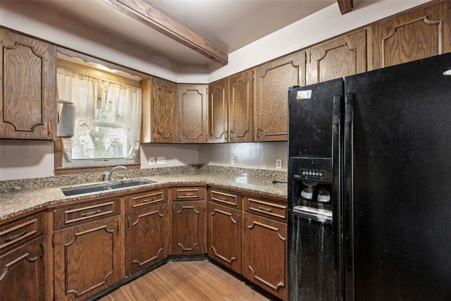 309 2nd Avenue NW, Mt Vernon, IA 52314