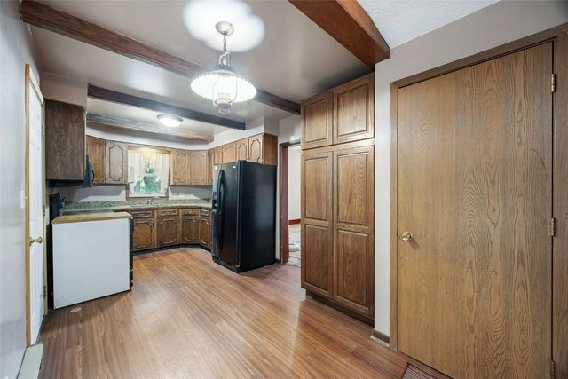 309 2nd Avenue NW, Mt Vernon, IA 52314