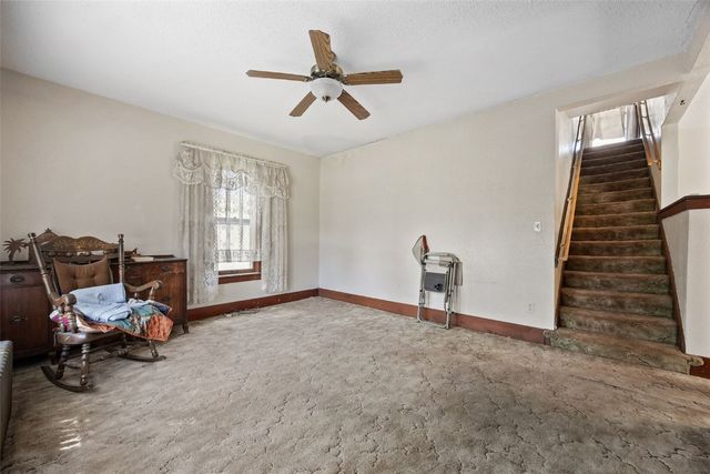 309 2nd Avenue NW, Mt Vernon, IA 52314