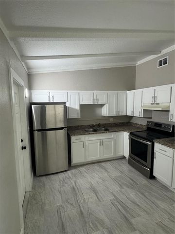 4019 E GROVE STREET, Tampa, FL 33610