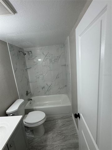 4019 E GROVE STREET, Tampa, FL 33610
