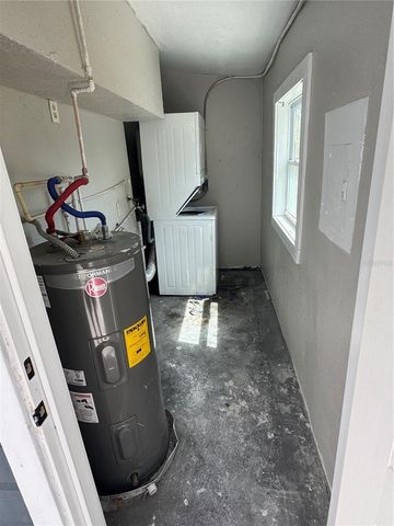4019 E GROVE STREET, Tampa, FL 33610