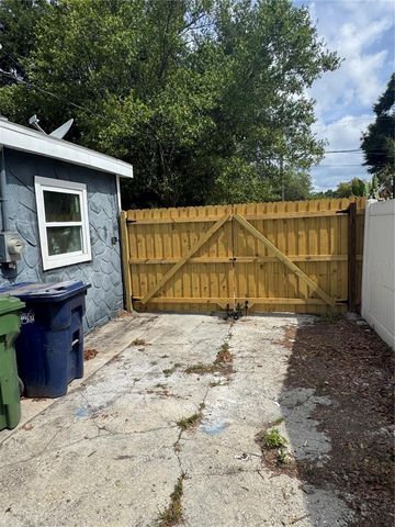 4019 E GROVE STREET, Tampa, FL 33610