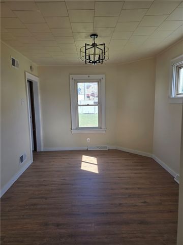 548 Summit St, New Kensington, PA 15068