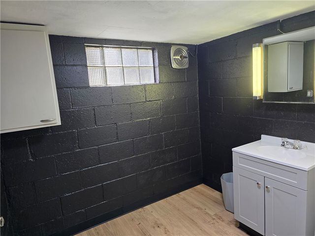 548 Summit St, New Kensington, PA 15068