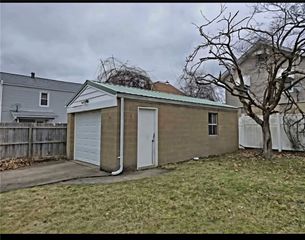 548 Summit St, New Kensington, PA 15068