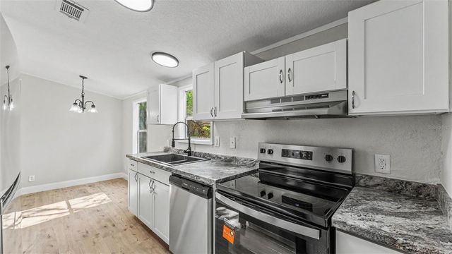 1222 ROWELL STREET, Auburndale, FL 33823
