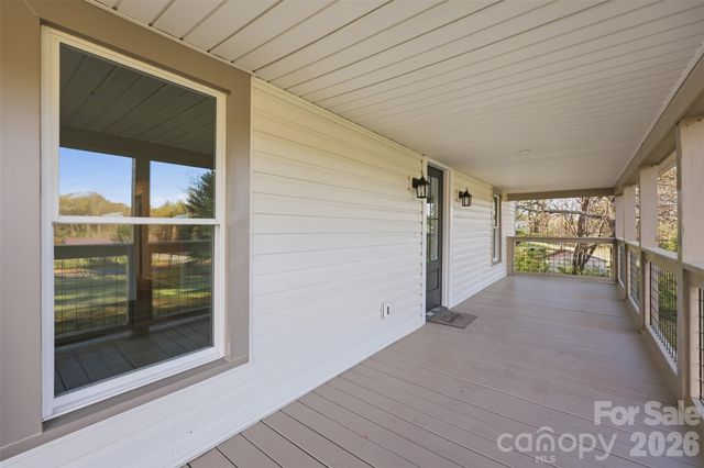 600 Linneys Mountain Road, Taylorsville, NC 28681