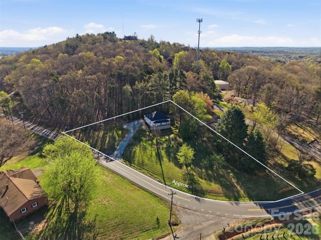 600 Linneys Mountain Road, Taylorsville, NC 28681