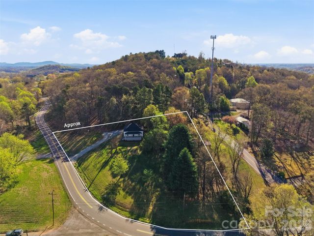 600 Linneys Mountain Road, Taylorsville, NC 28681