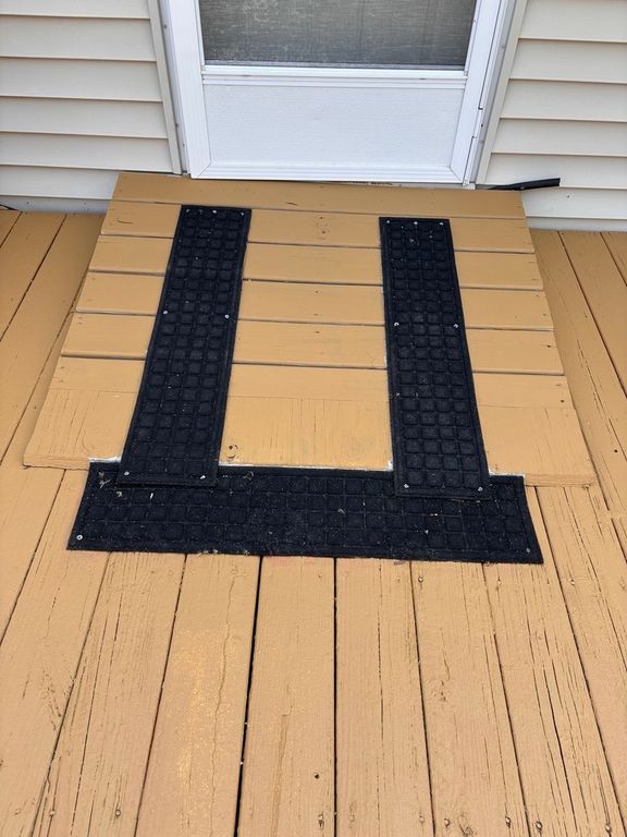 Image 34 of property listing at 15662 E Nolan Road, Mt Vernon, IL 62864