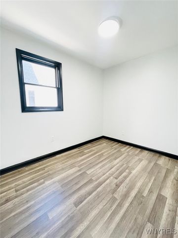 395 Dearborn Street, Buffalo, NY 14207