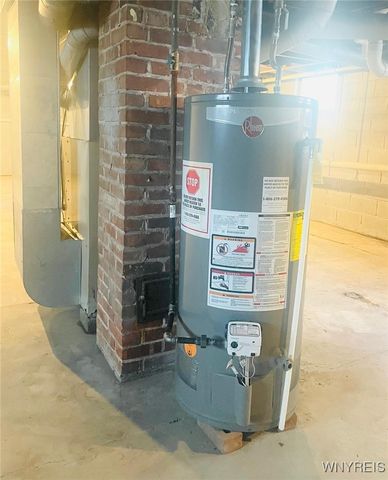 395 Dearborn Street, Buffalo, NY 14207