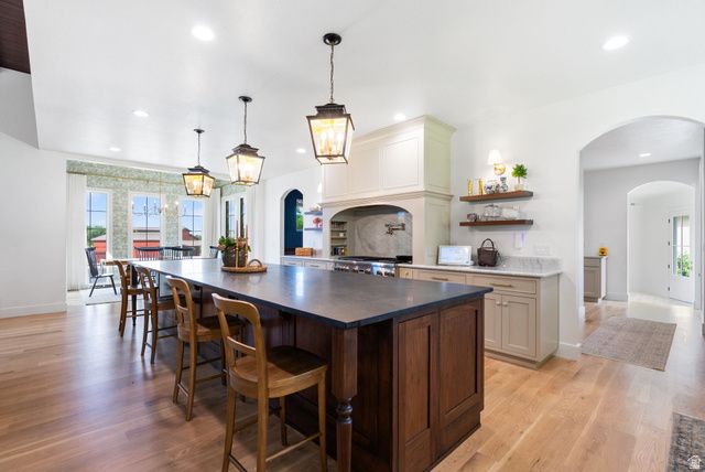 1018 W 4230 N, Pleasant Grove, UT 84062