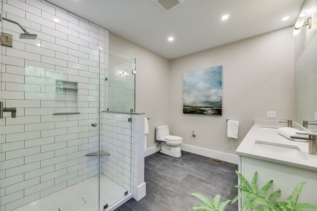 6 Monomoy Lane, Orleans, MA 02653