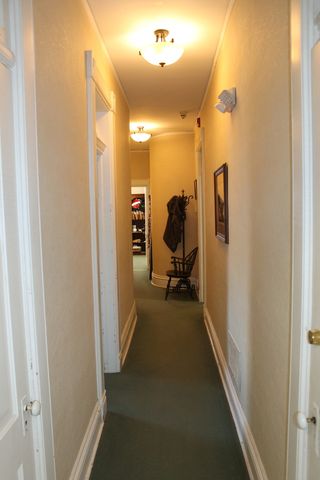 215 Fulton Street, Geneva, IL 60134