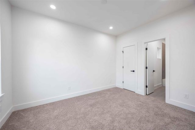 6735 Peerless Street B, Houston, TX 77021