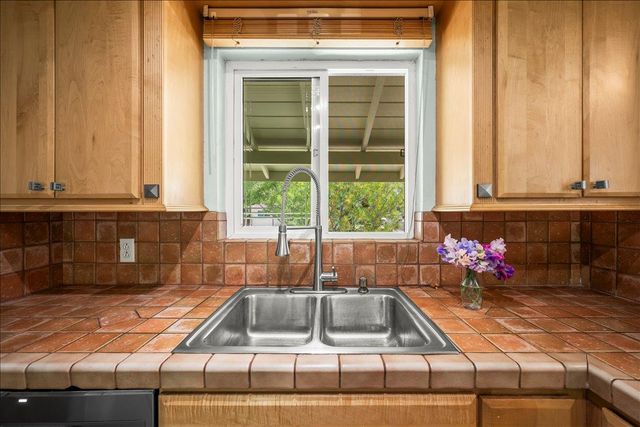 1840 Deerwood St, West Sacramento, CA 95691