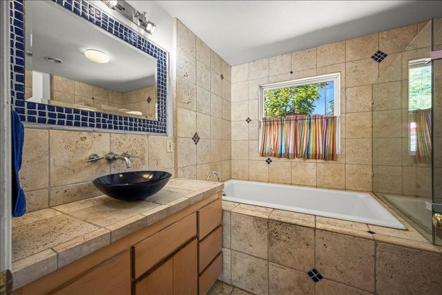 1840 Deerwood St, West Sacramento, CA 95691