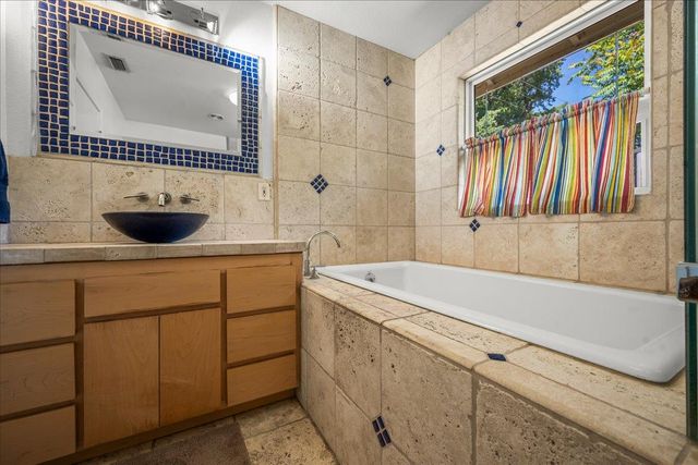 1840 Deerwood St, West Sacramento, CA 95691