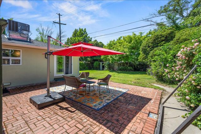 1840 Deerwood St, West Sacramento, CA 95691